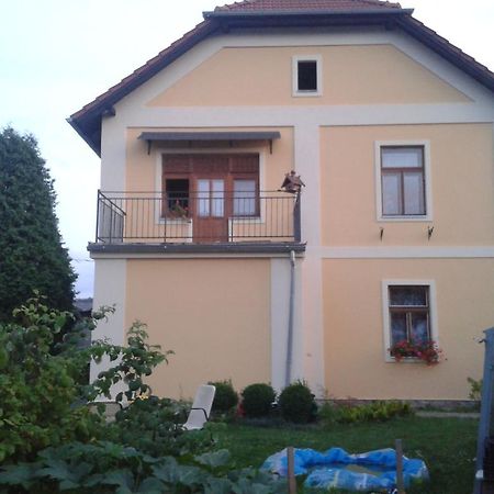 Penzion Dora Cesky Krumlov Exterior photo